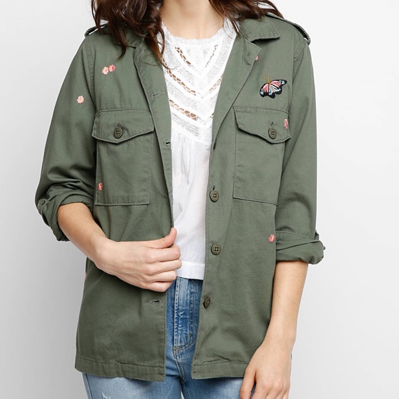 Sanctuary Jackets & Blazers - ❤️HP❤️Sanctuary Flower Jacket Size Medium NWT